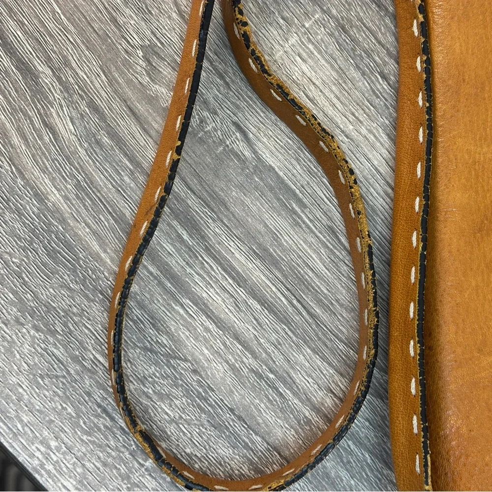 ADRIENNE VITTADINI Brown  Leather Saddle Shoulder Bag‎ Vintage